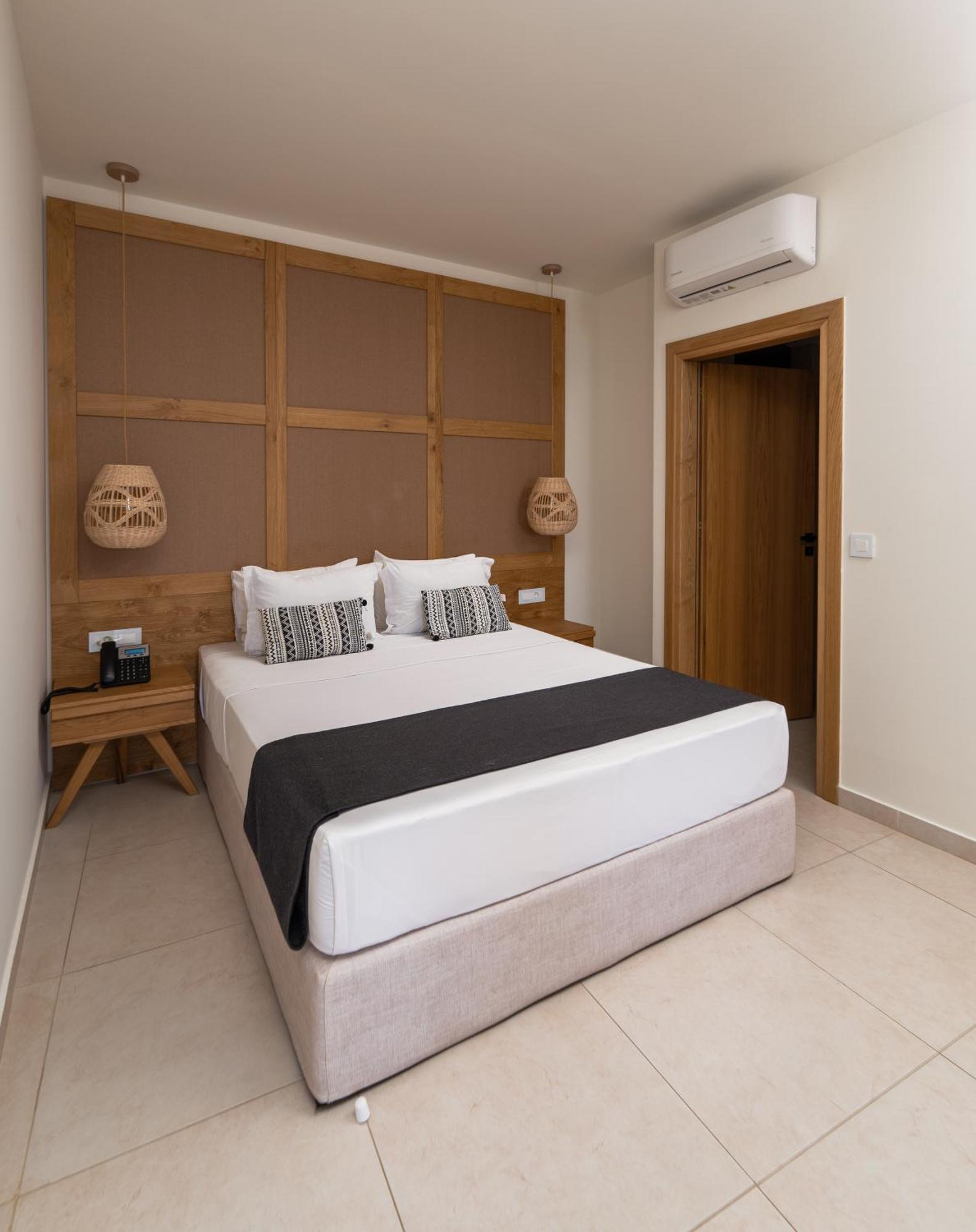 Nostos Boutique Hotel 4*